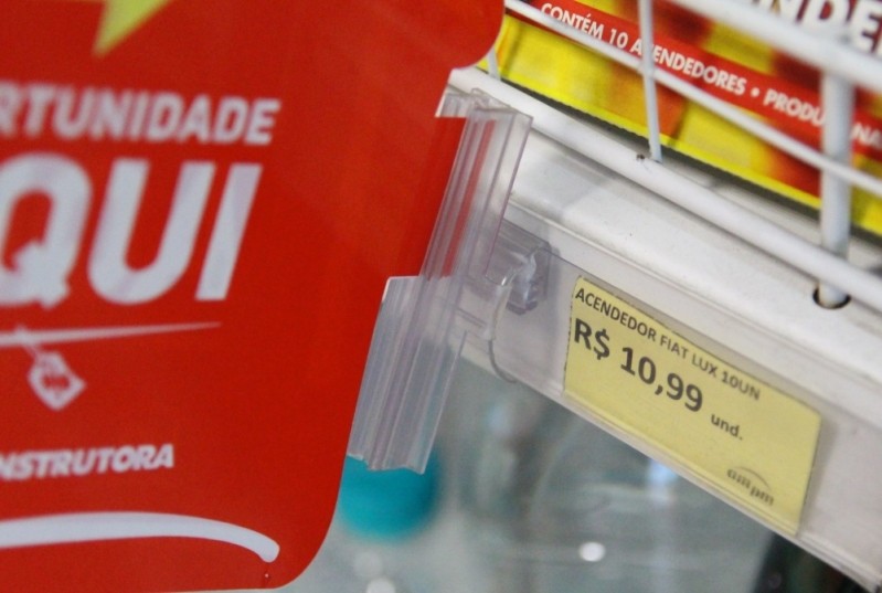 Qual é o Preço Porta Stopper Injetado Itapecerica da Serra - Porta Stopper para Pdv Supermercados